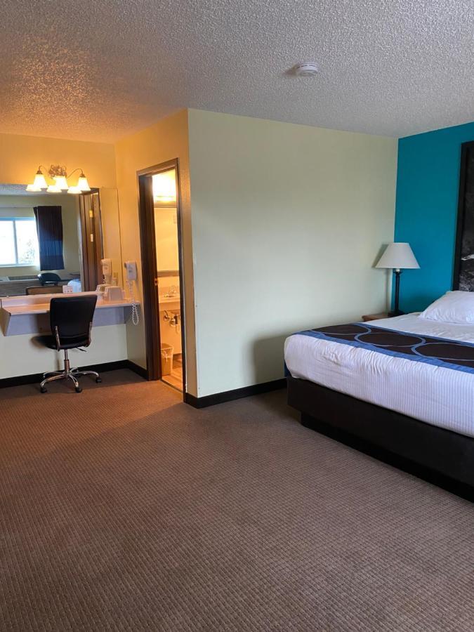 Super 8 By Wyndham Ogallala Exterior photo